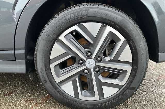 Hyundai Kona PREMIUM