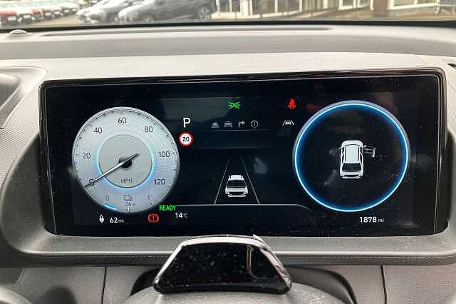 Hyundai Inster 02