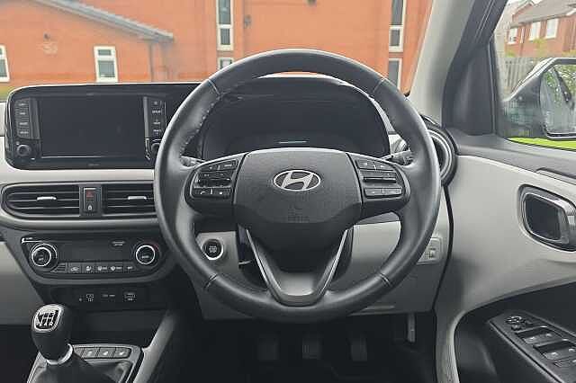 Hyundai i10 PREMIUM