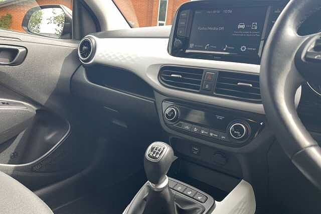 Hyundai i10 MPI PREMIUM
