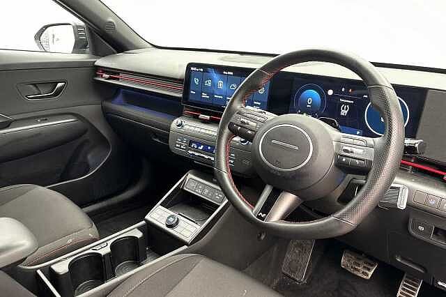Hyundai KONA ADVANCE Silver