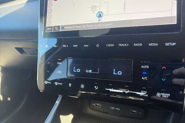 Hyundai Tucson T-GDI SE CONNECT