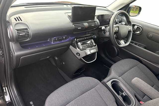 Hyundai Inster 02