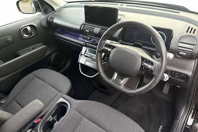 Hyundai Inster 02
