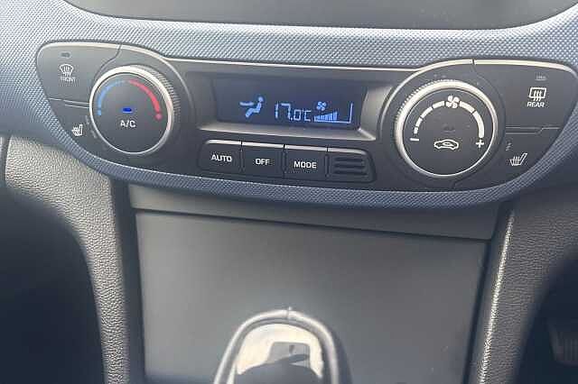 Hyundai i10 PREMIUM SE