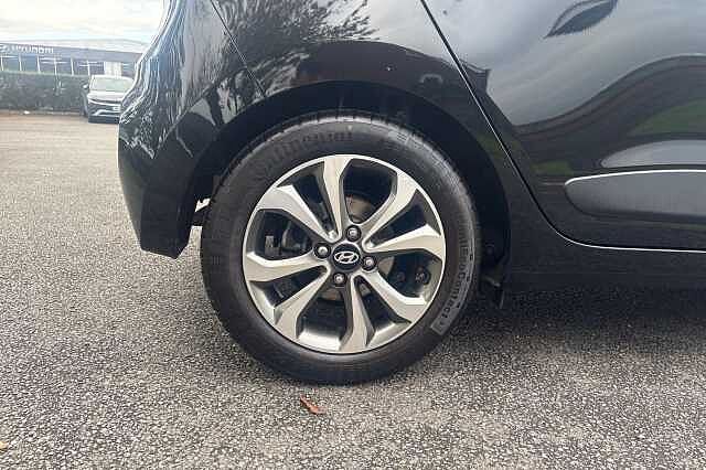 Hyundai i10 PREMIUM SE