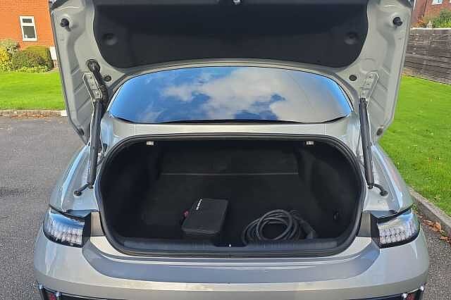 Hyundai Ioniq 6 PREMIUM